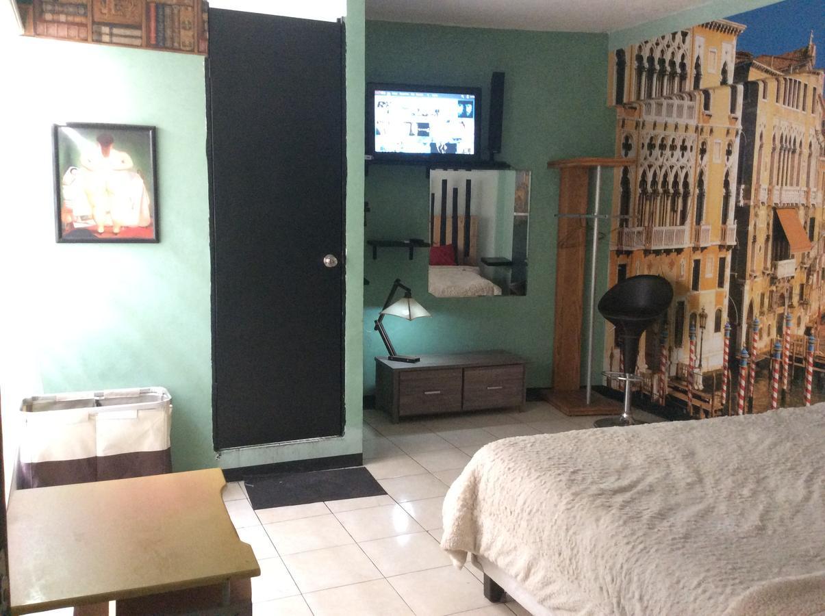 Hostal 50 Ксалапа Екстериор снимка